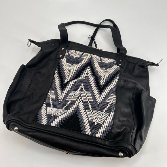 Little Guatemala large CDB black/white/grey front panel huipil black leather - Picture 2 of 6